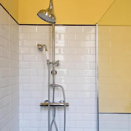Youhosty - Farneti 1 Apartamento *