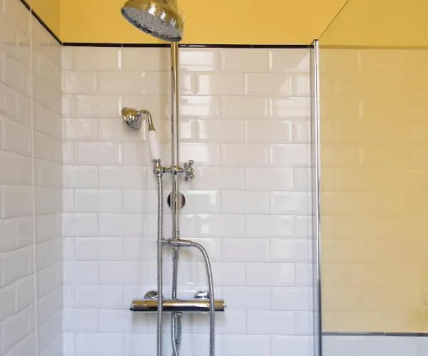 Youhosty - Farneti 1 Apartament *